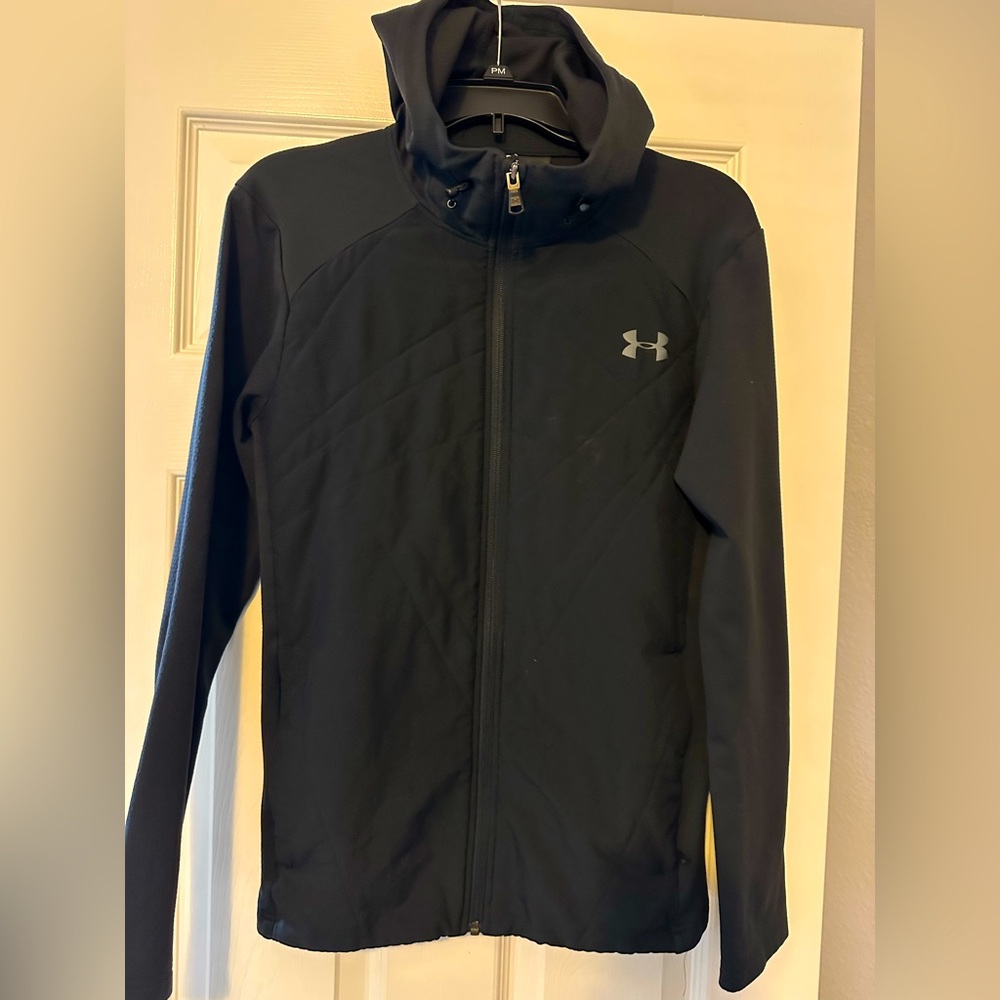 Mens small. Under armour zip.